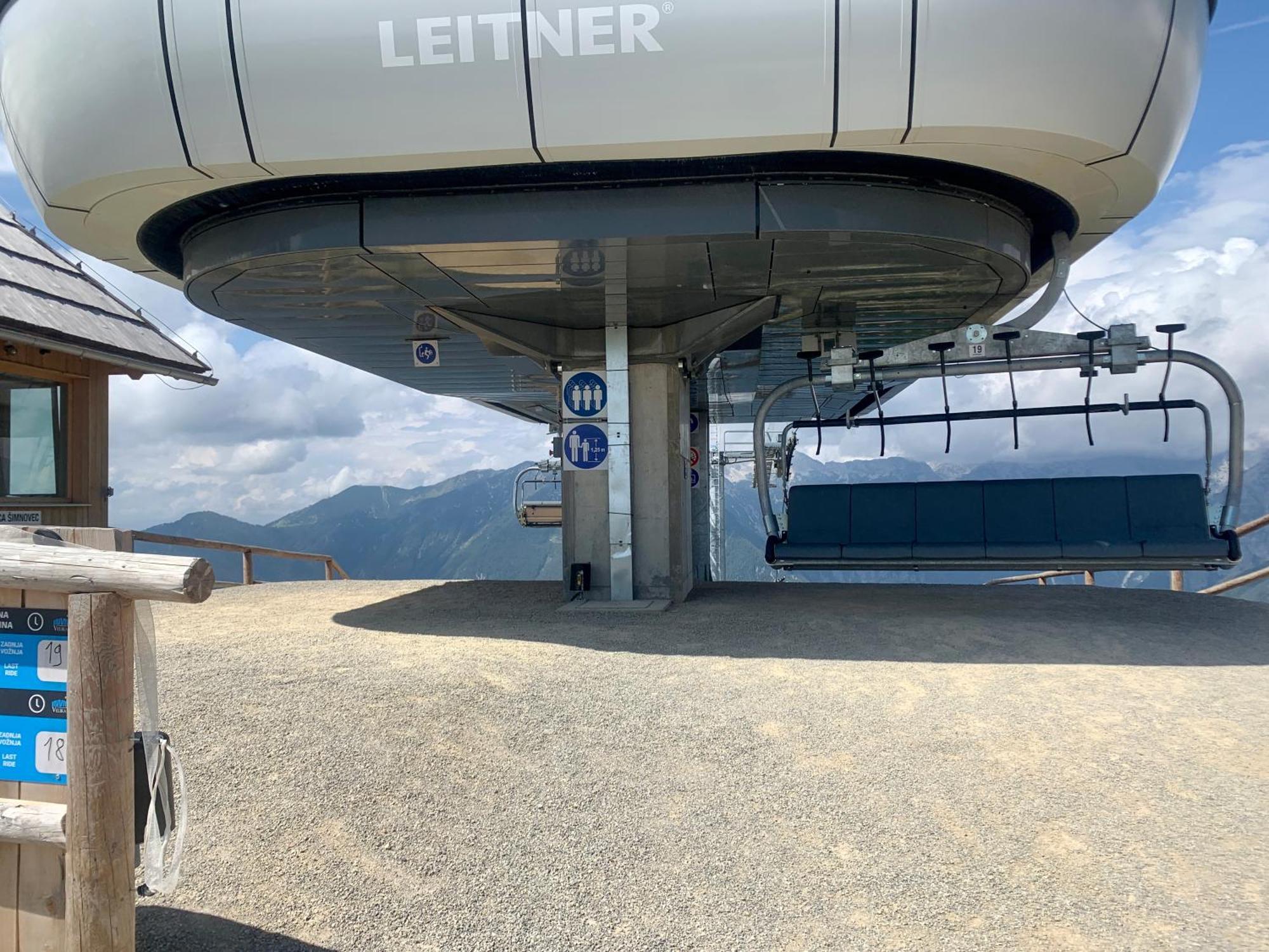 Velika Planina - Chalet Stane - Alps オスレンドネスロヴェンスカ エクステリア 写真